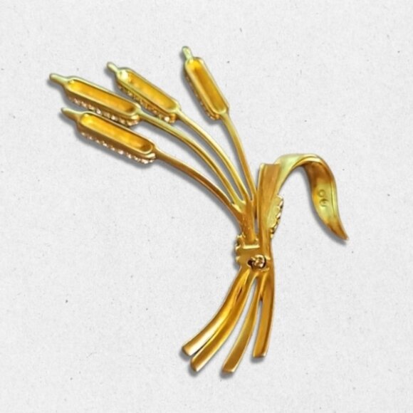 Swarovski Pin Cat Tail-Inspired Unique Stunning Rhinestone Goldtone Women's OS - Picture 2 of 4